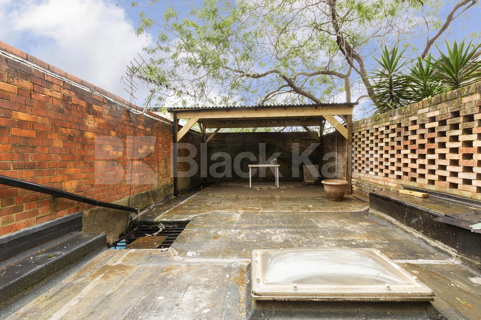 Newly refurbished 4 bed property located near Shoreditch Park Hoxton Street, Hoxton